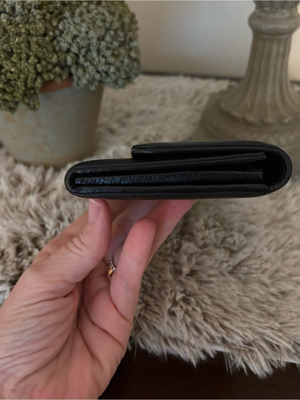 Salvatore Ferragamo Leather Vara Bow Wallet - Picture 3 of 5